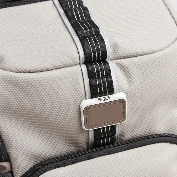 Tumi Alpha Bravo Reserve unisex Backpack Chalk - Picture 5 of 9